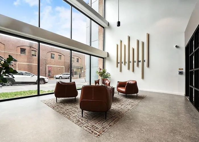 Apartment Gym+hulu+parking Near Universities|upmc|shopping